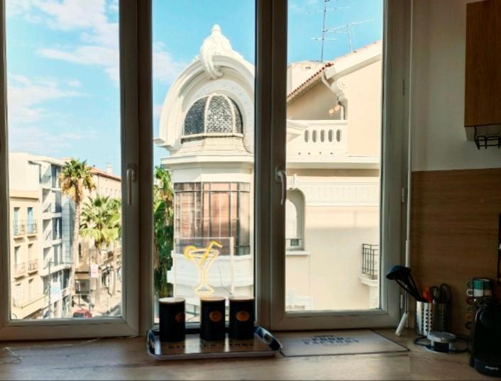 Le Cosy Centre, 2 2 Bathrooms, Free Wifi, Lift, Central, Renovated, Spacious Apartment *